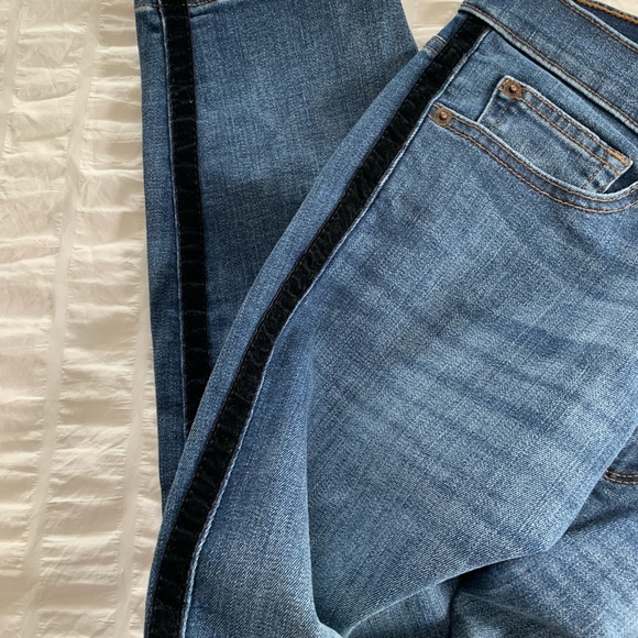 GAP True Skinny Super High Rise Jeans - Blue - Picture 15 of 16